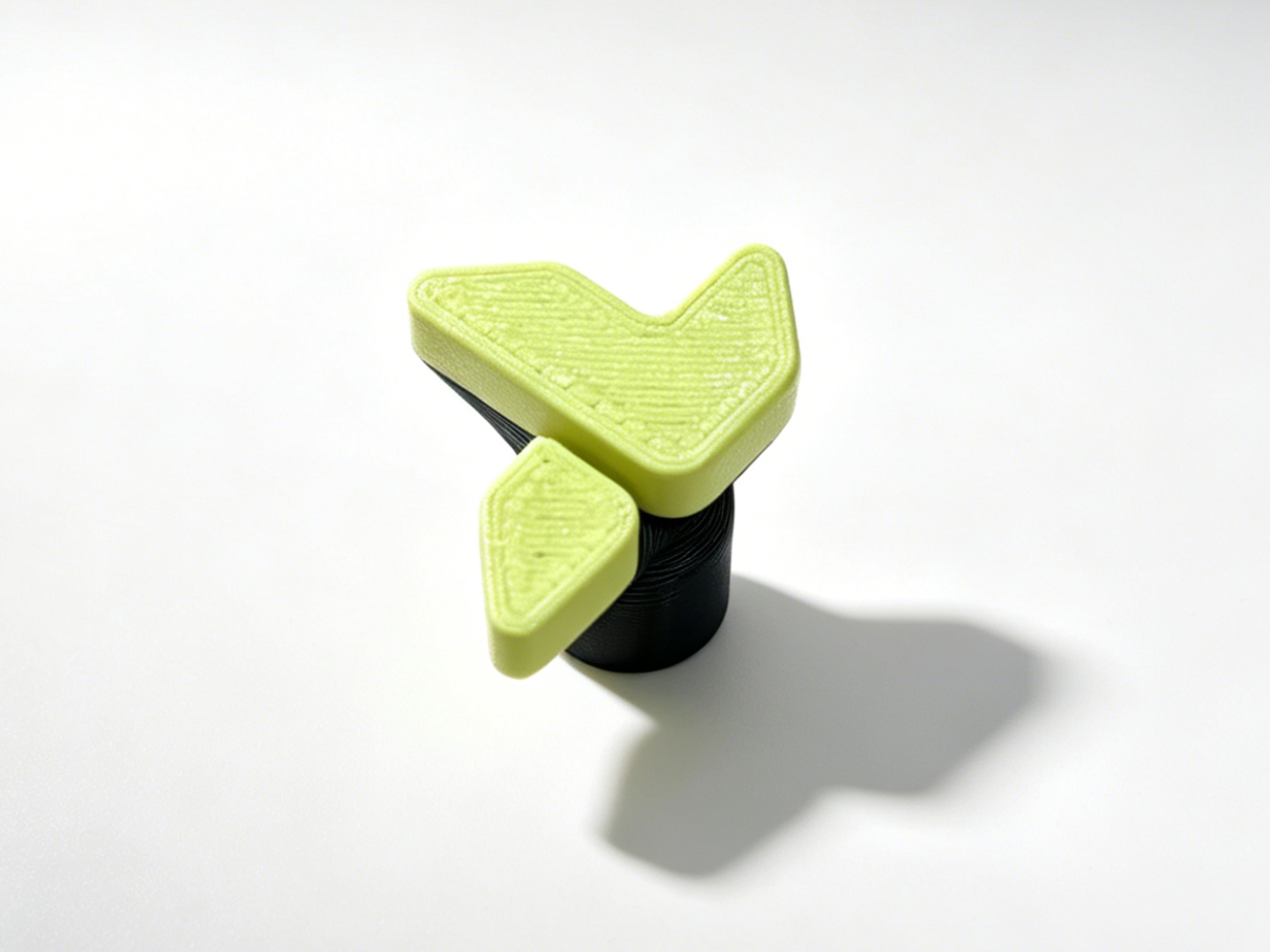 Miniatura 1 do modelo 3D 蔚来萤火虫Logo气门芯帽 