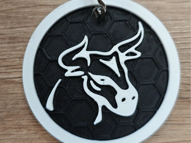 Bull Keychain (Honeycomb)