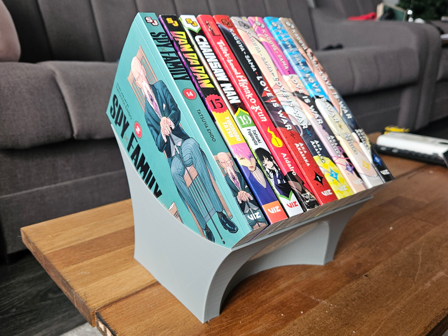 Give Your "Next Up" Books a VIP Lounge 