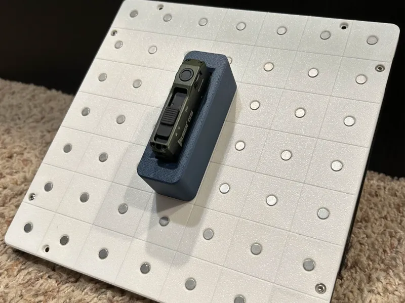 UMSS - Wuben G5 Flashlight Holder