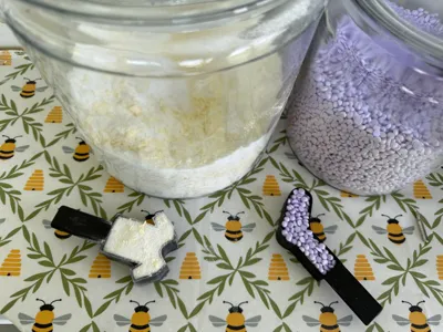 DIY Laundry Measuring Scoops