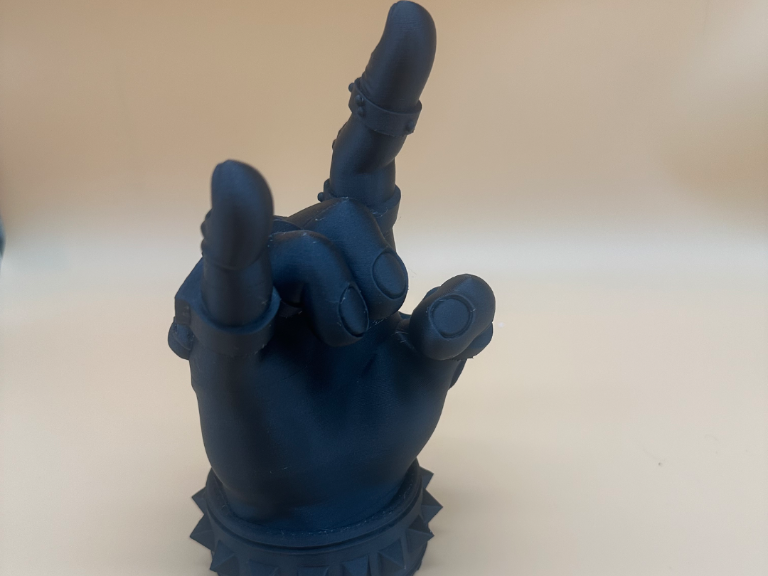 Heavy Metal Hand-Statue Deko & Schmuckhalter