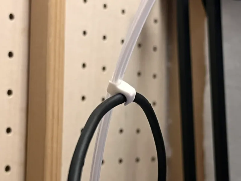PTFE Angle Clip