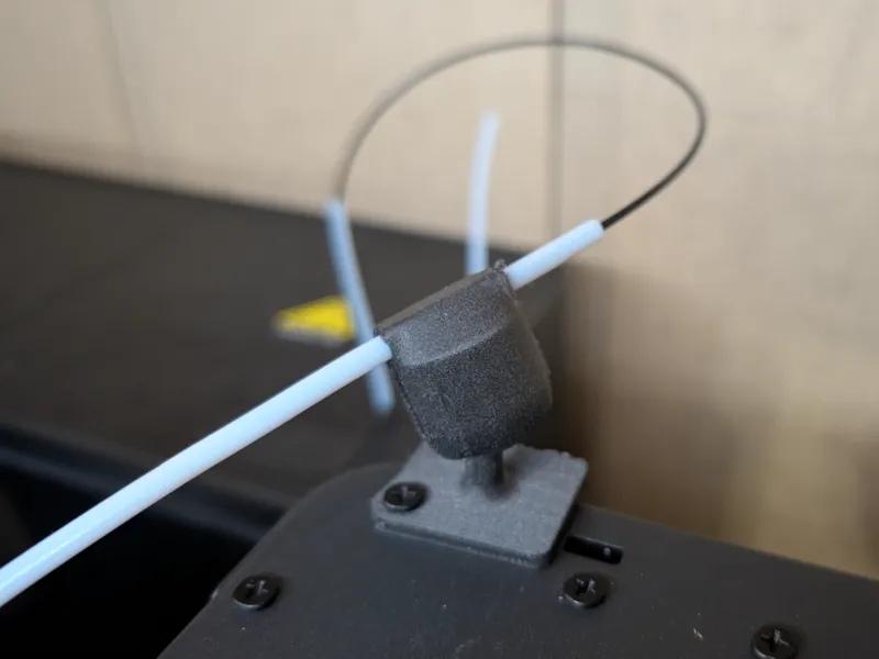 Print in place bowden swivel guide