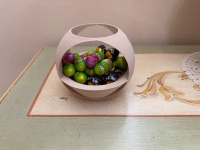 Spherical Easter Egg Holder – Chocolate Sphere