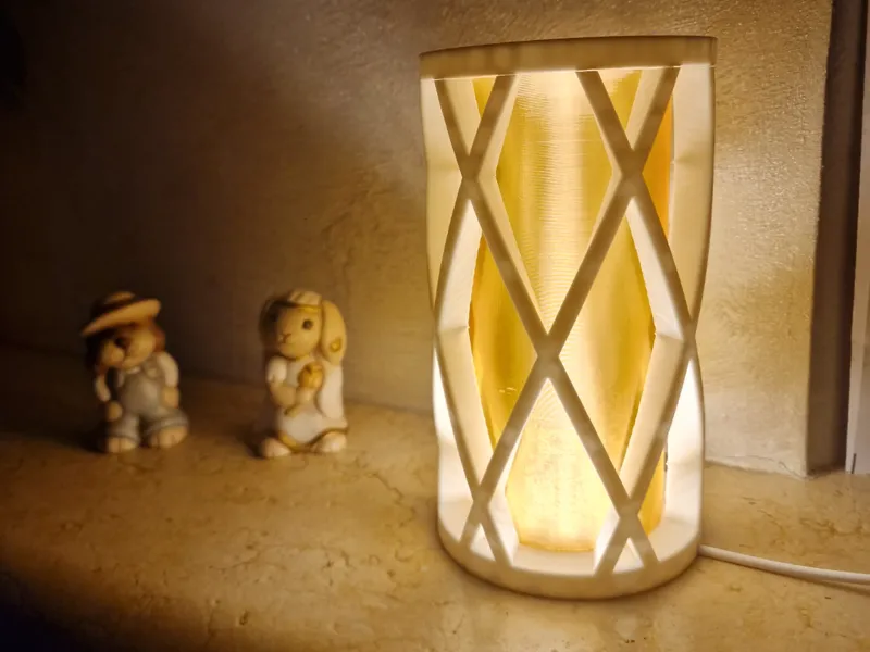 Elegant Translucent Lamp (NO SUPPORT & NO AMS)