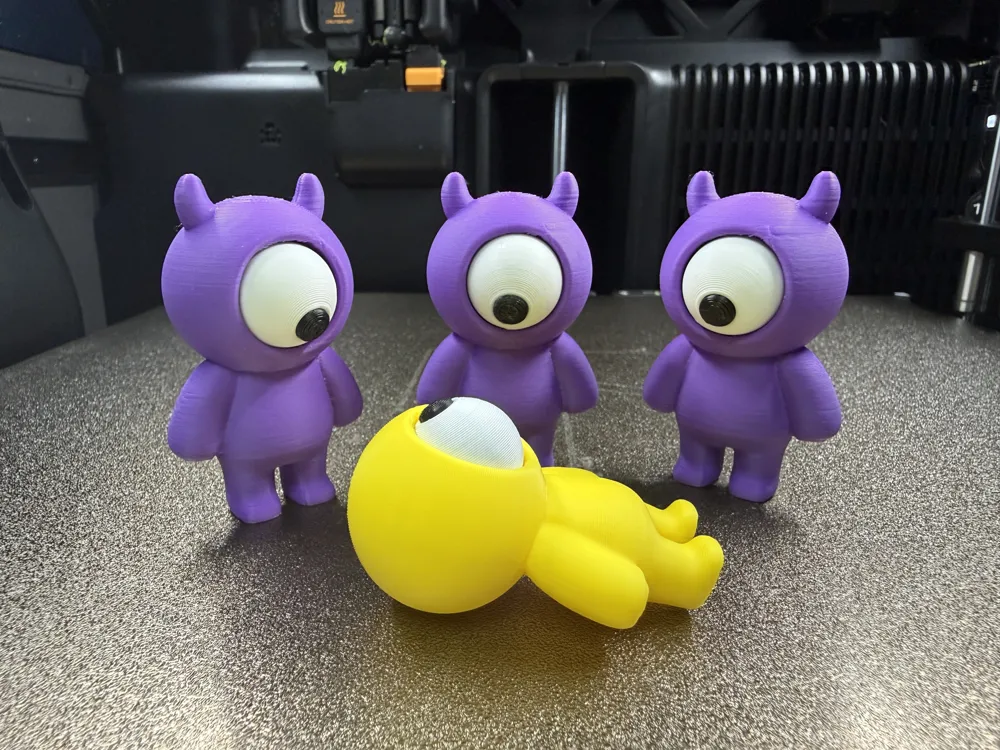 Alien Desk Model Eyliens – Demon | Rotatable Eyeball Alien Desk Toy - Free 3D Print ...
