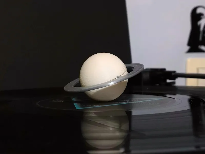 Saturn Planet and turntable decoration