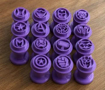 Modelo para impresión 3D: KIT AVENGERS | Carimbos para Brigadeiros e Doces — vista de referencia 3