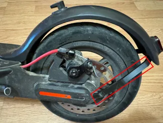 Support for Xiaomi M365Pro Scooter Rear Wing Wheel