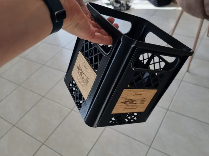Honey carrier 8-pack with wooden emblem  for H2D