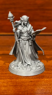 Miniatura 1 do modelo 3D D&D Female Elf Wizard