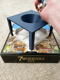 Tour à dés 7 Wonders — photo 1