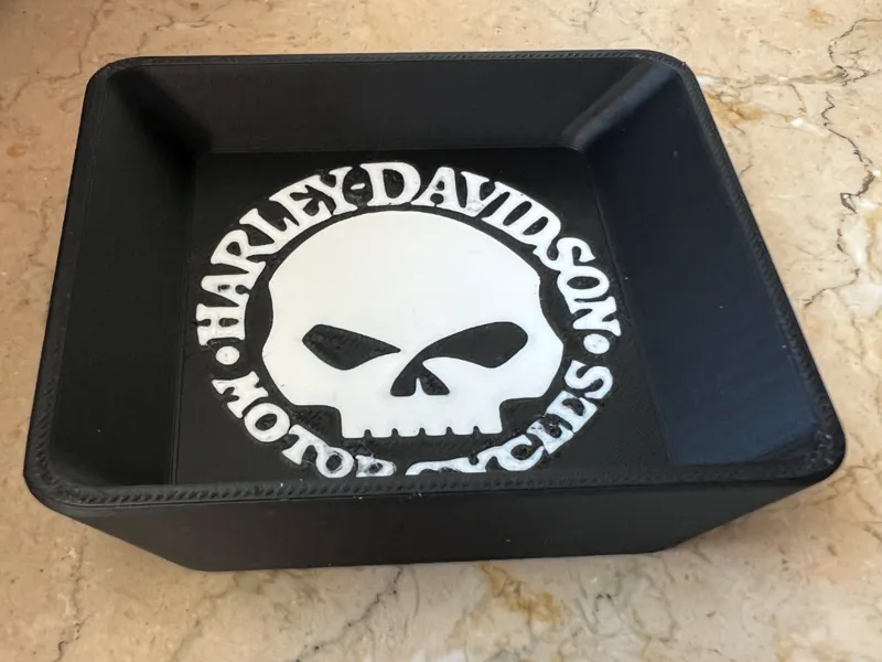 Svuotatasche Harley Skull