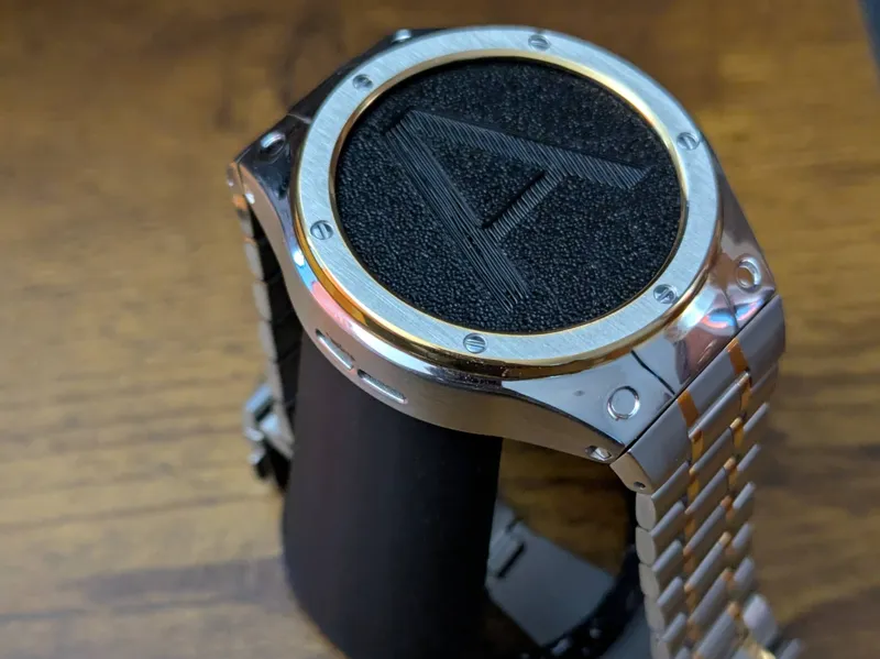 Pixel Watch 3 Case Holder