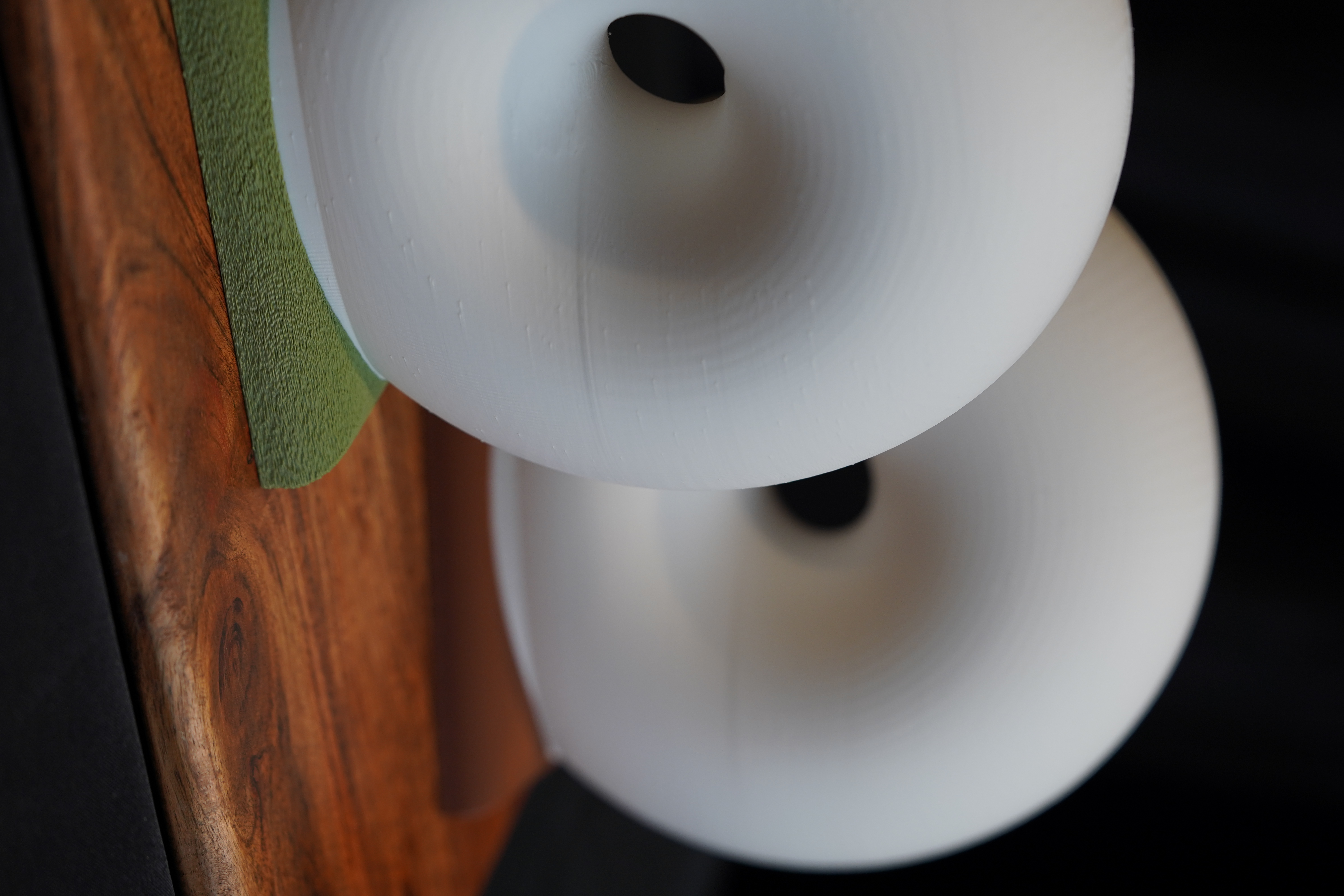 Miniatura 1 do modelo 3D Oculus - Modern Orbit Table Lamp