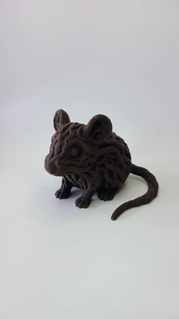 Modelo para impresión 3D: Wurzelmaus "Rankenschwanz" aus verflochtenem Holz — vista de referencia 3