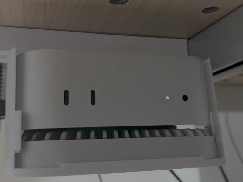 fantoni GXデスク用Mac Miniホルダー