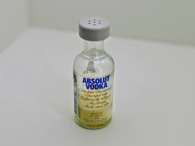 Salt Shaker bottle cap (Absolut Vodka 5cl)