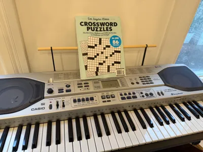 Music Stand (Casio LK-90TV Keyboard)