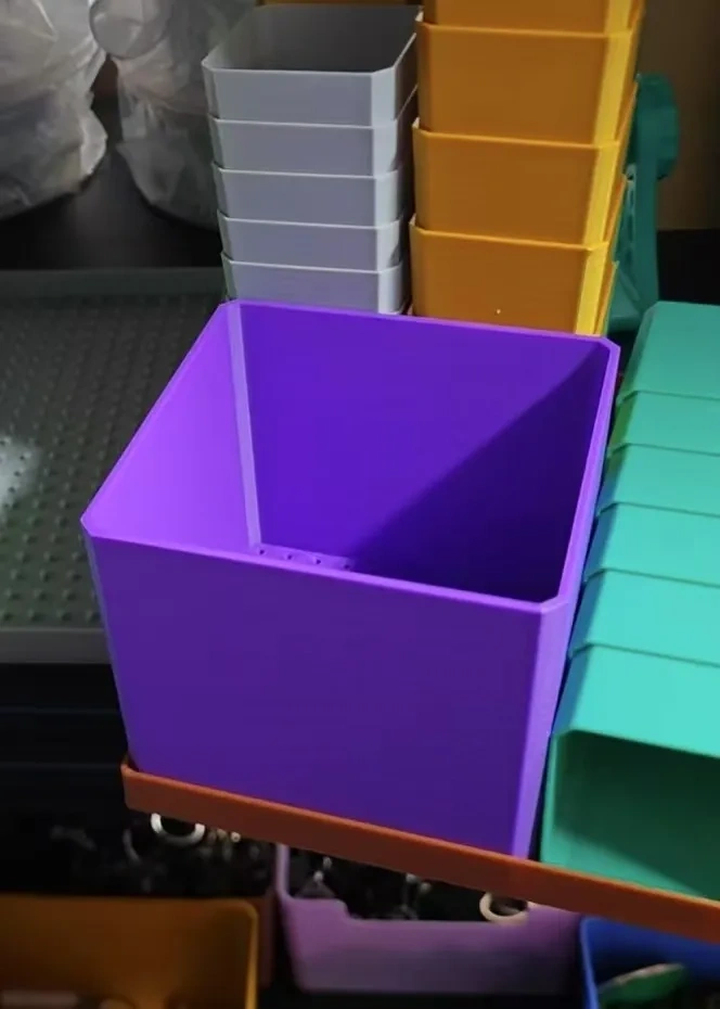 Miniatura 7 do modelo 3D 育苗杯多肉花盆及集水盘