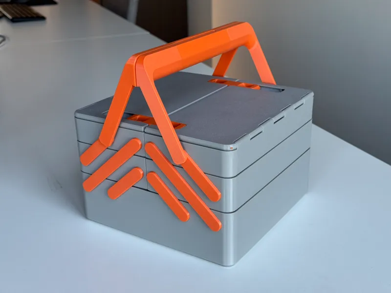 Cantilever tool box (Parametric)  