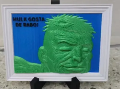 Hulk Buxaverso Plaque