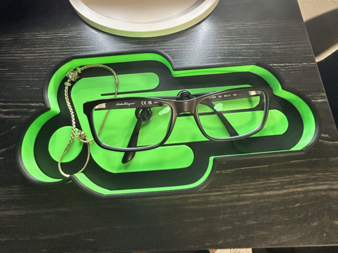 Miniatura 1 do modelo 3D Blohsh Tray
