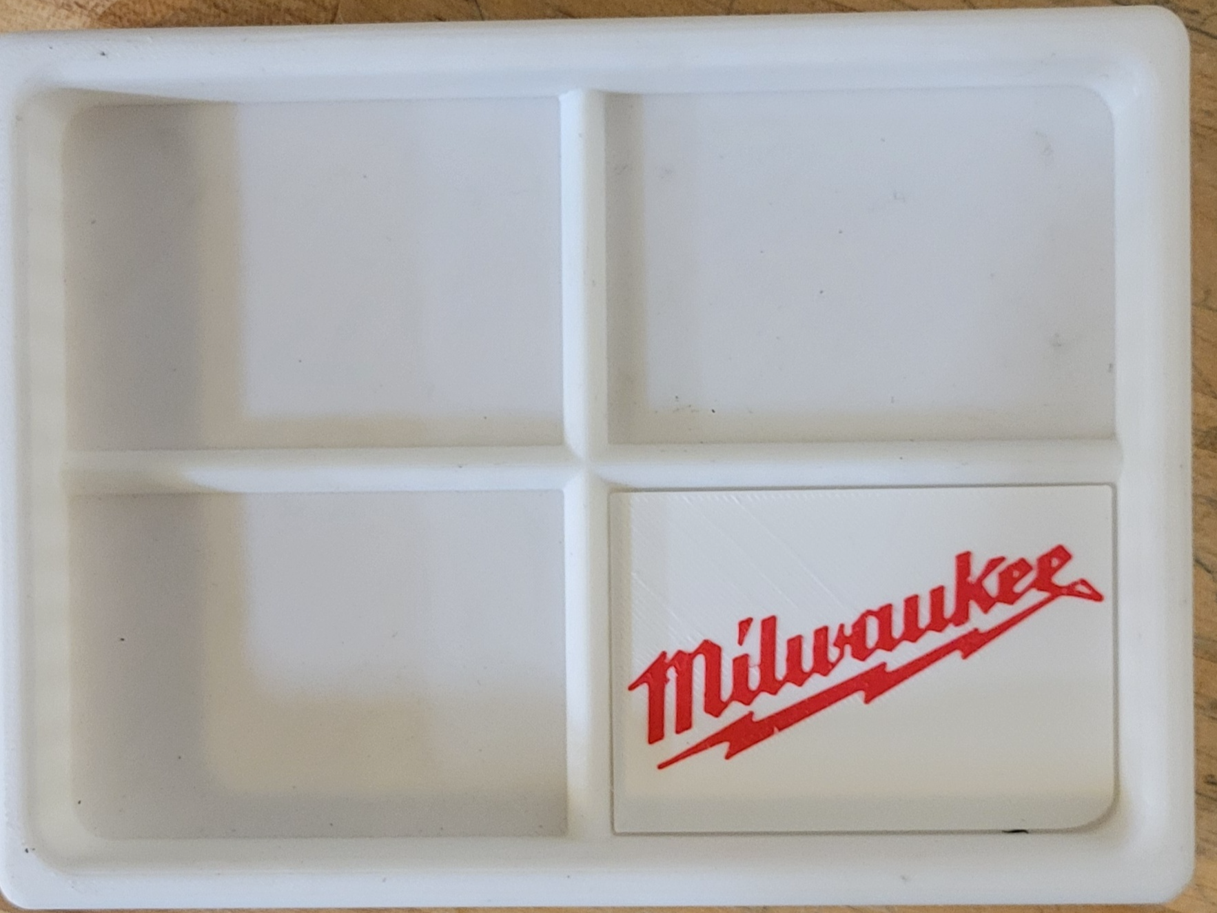MILWAUKEE THEMED PARTS TRAY