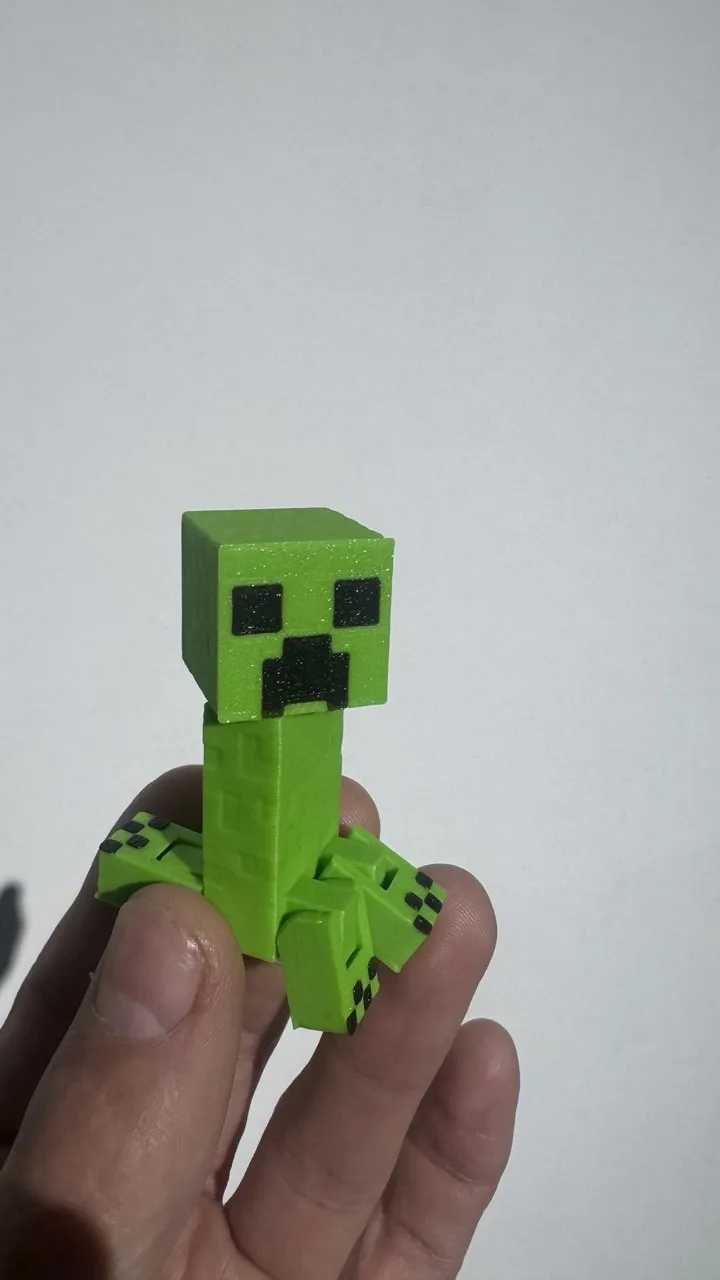 Minecraft creeper articulated keychain - Free 3D Print Model - MakerWorld