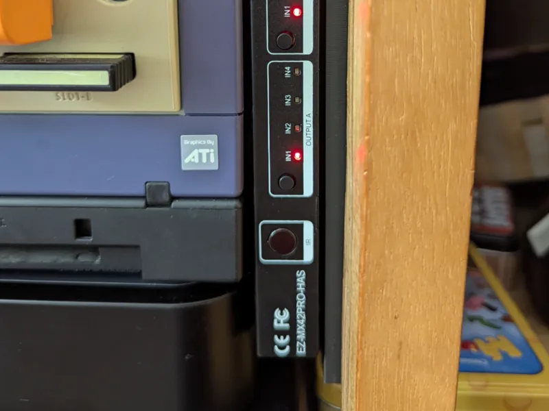 mounting bracket for the HDMI Matrix 4 in 2 Out
