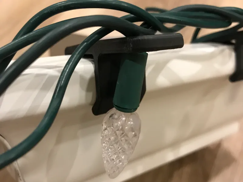 Christmas light bracket