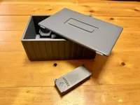 Updated Lid to include groove to hold stand