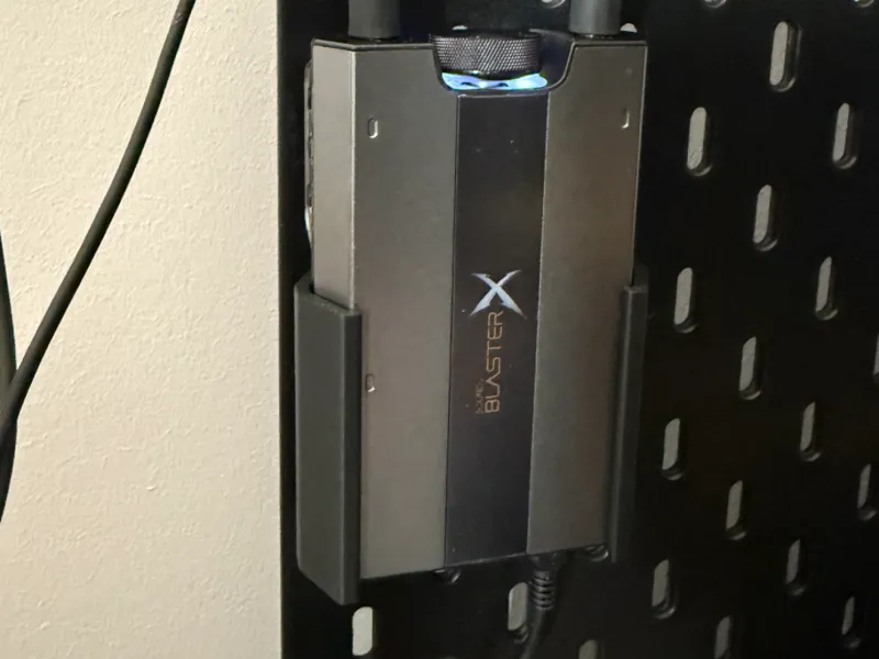 Sound Blaster G6 Skadis Halterung