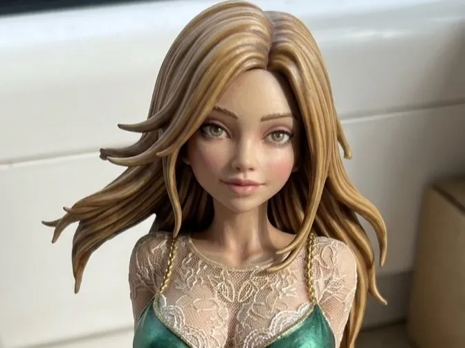 Hot Girl Anime Bust 
