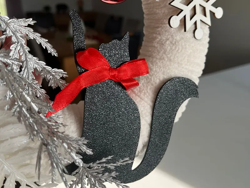 2D cat for Christmas wreath