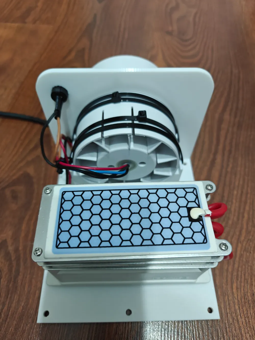 Ozone generator shell by Maifu - MakerWorld