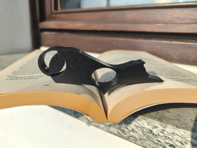 Cat Shaped Ringbook – One-Hand Book Page Holder