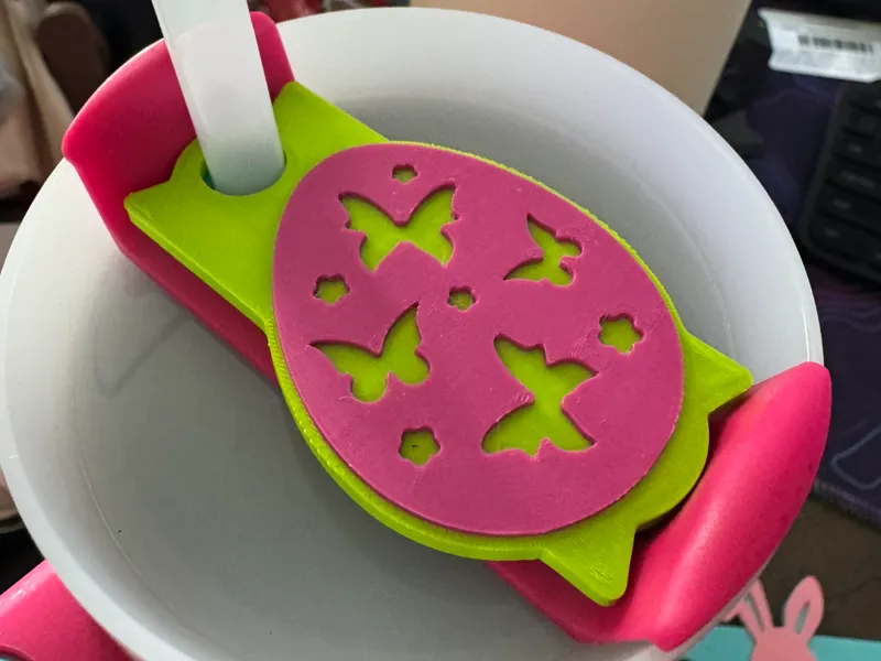 Easter Egg w Butterflies Tumbler Lid Toppers