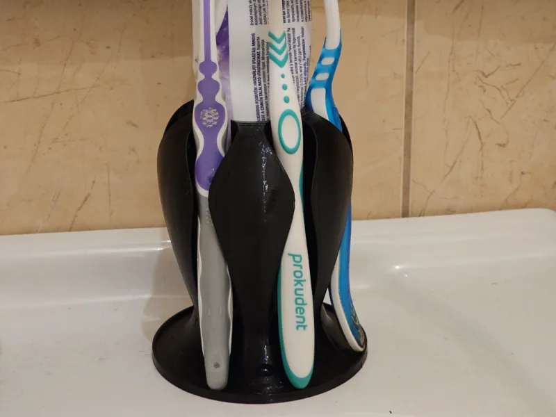 Toothbrush holder