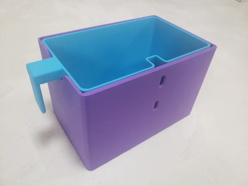 Clamp-On Poop Box