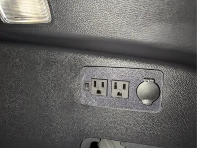 Venza Power Outlet Panel