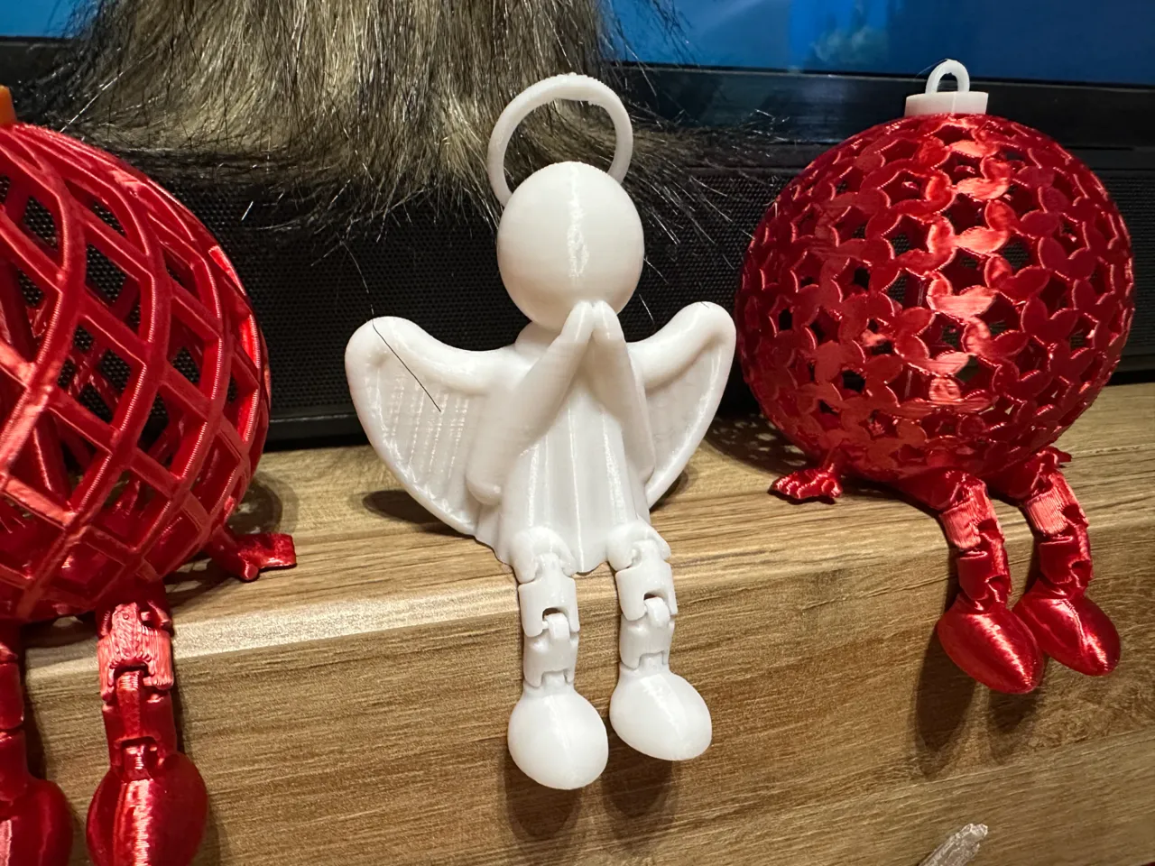 Articulated Christmas Angel view 3
