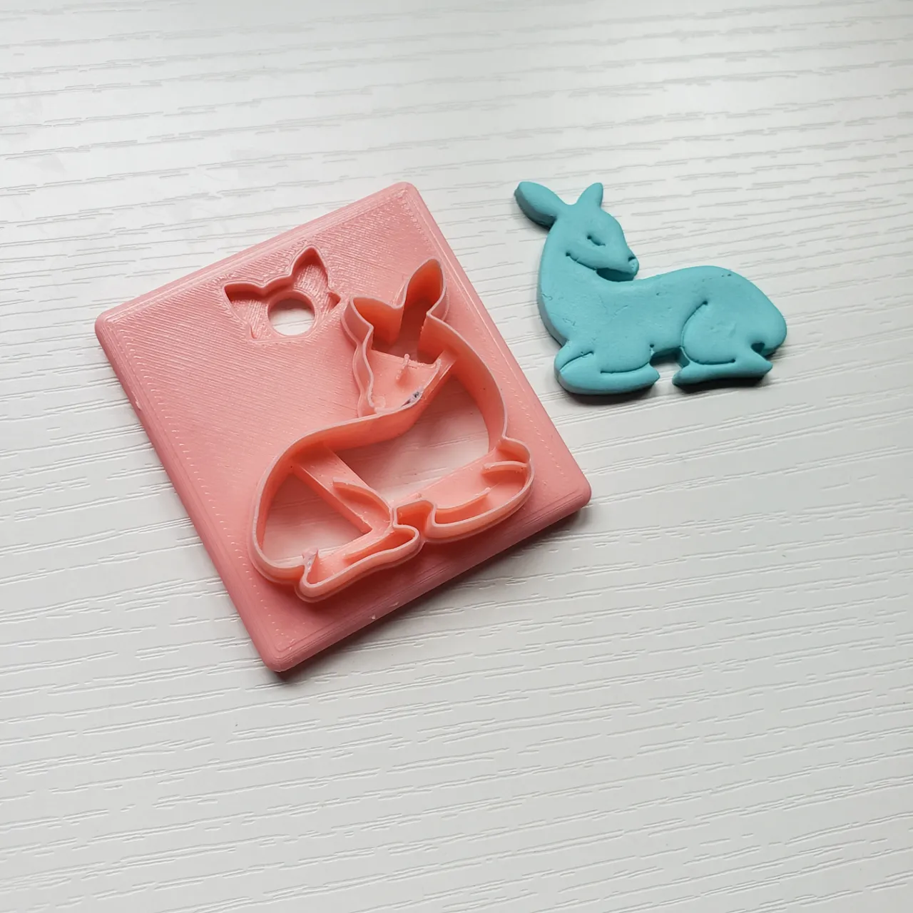 Deer Polymer Clay Earring Cutter view 4