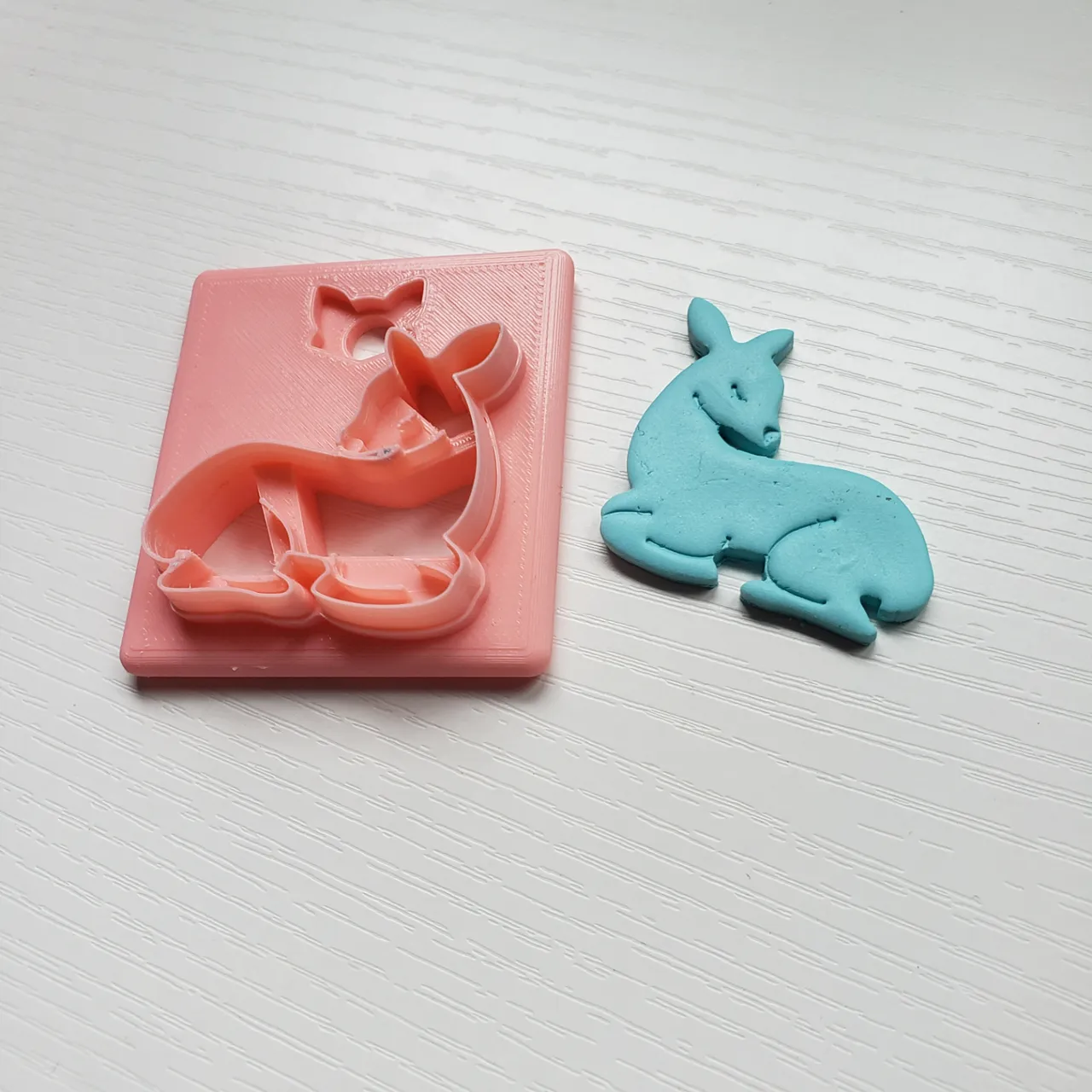 Deer Polymer Clay Earring Cutter view 3