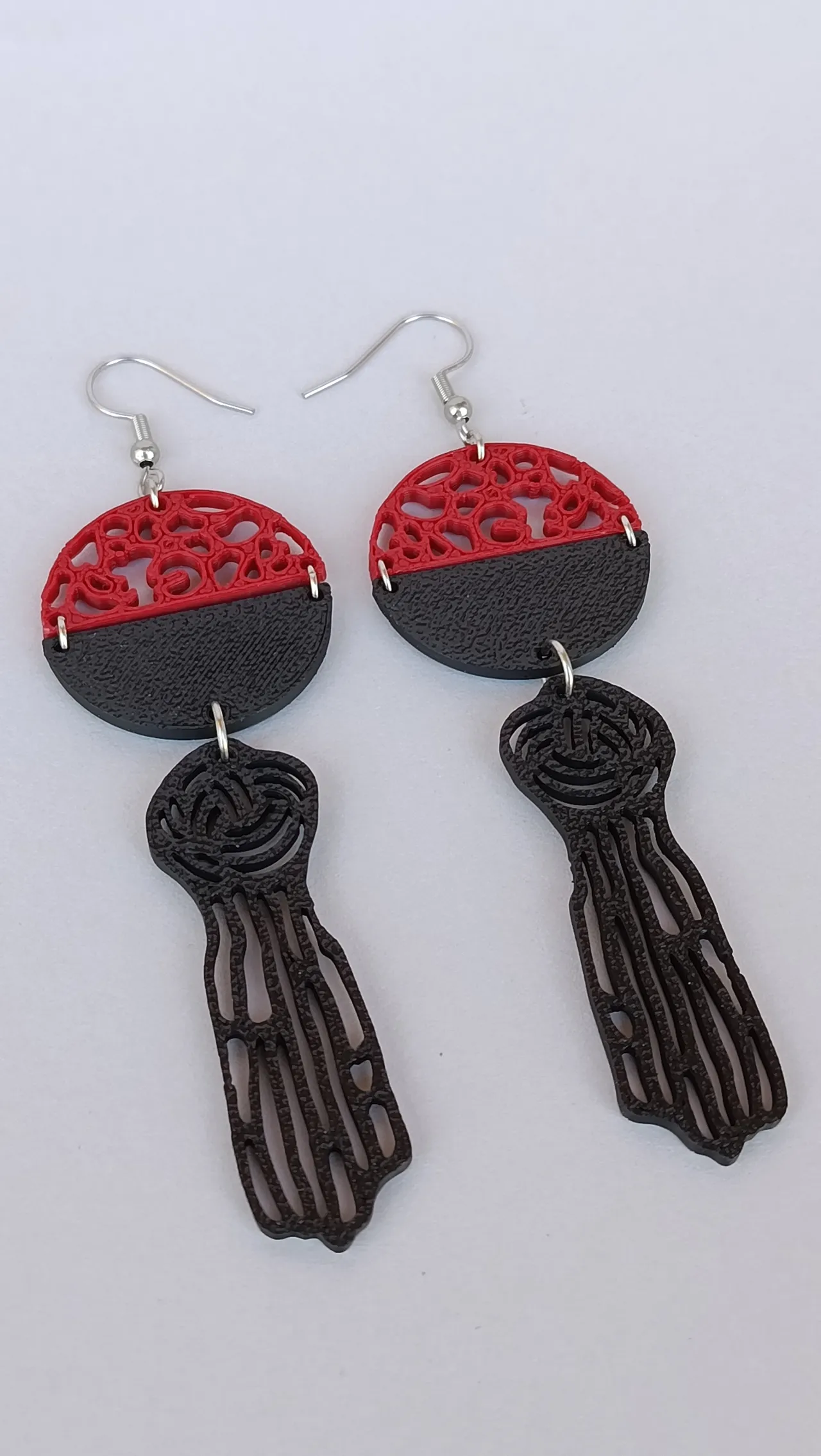 TIE EARRINGS view 2