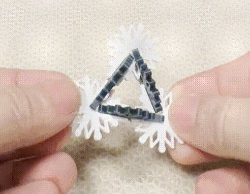 https://makerworld.bblmw.com/makerworld/model/USea7f2bdce00d15/design/2024-11-12_0bd19ed3fa324.gif