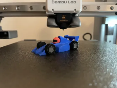 Multicolor cartoon looking f1 car (easy print)
