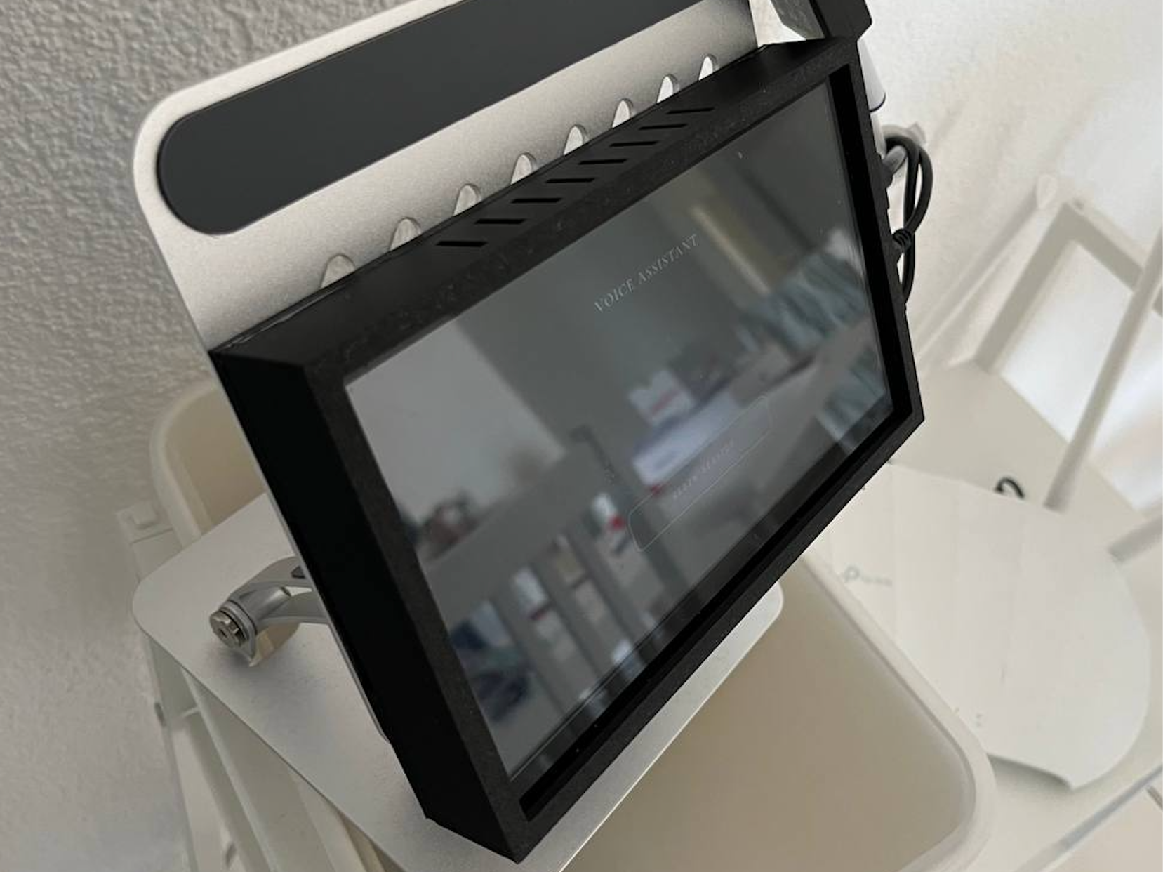 7 Inch Touch Screen IPS 1024x600 Snap Fit Case