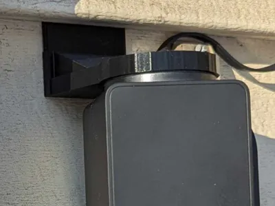 Wyze Pan Cam Siding mount